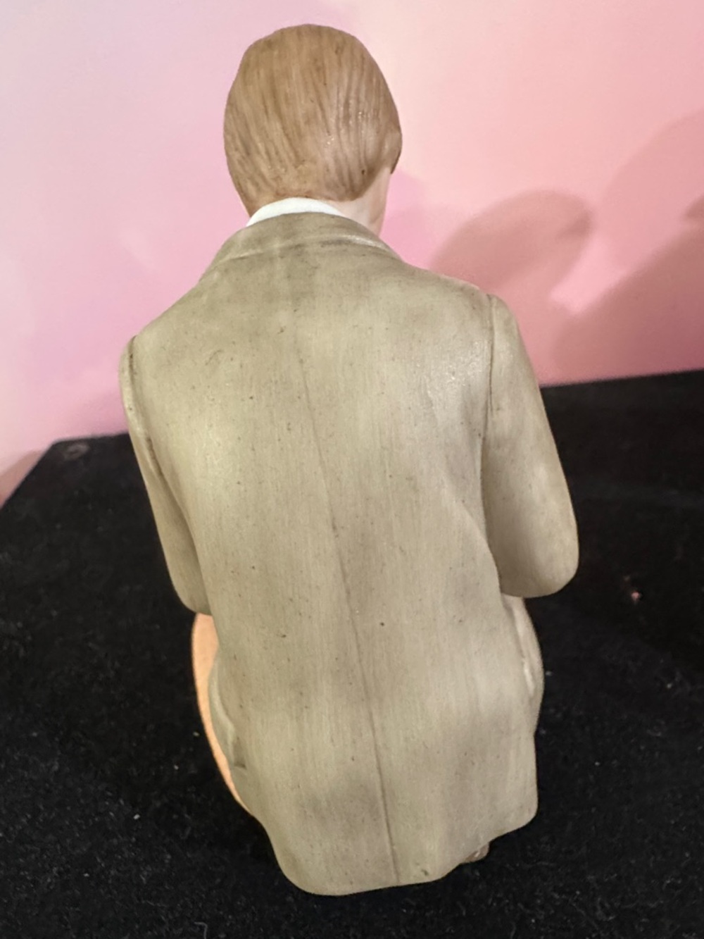 Vintage Treasured Memories porcelain figurine titled "The New Train". 1983 - Picture 6 of 11